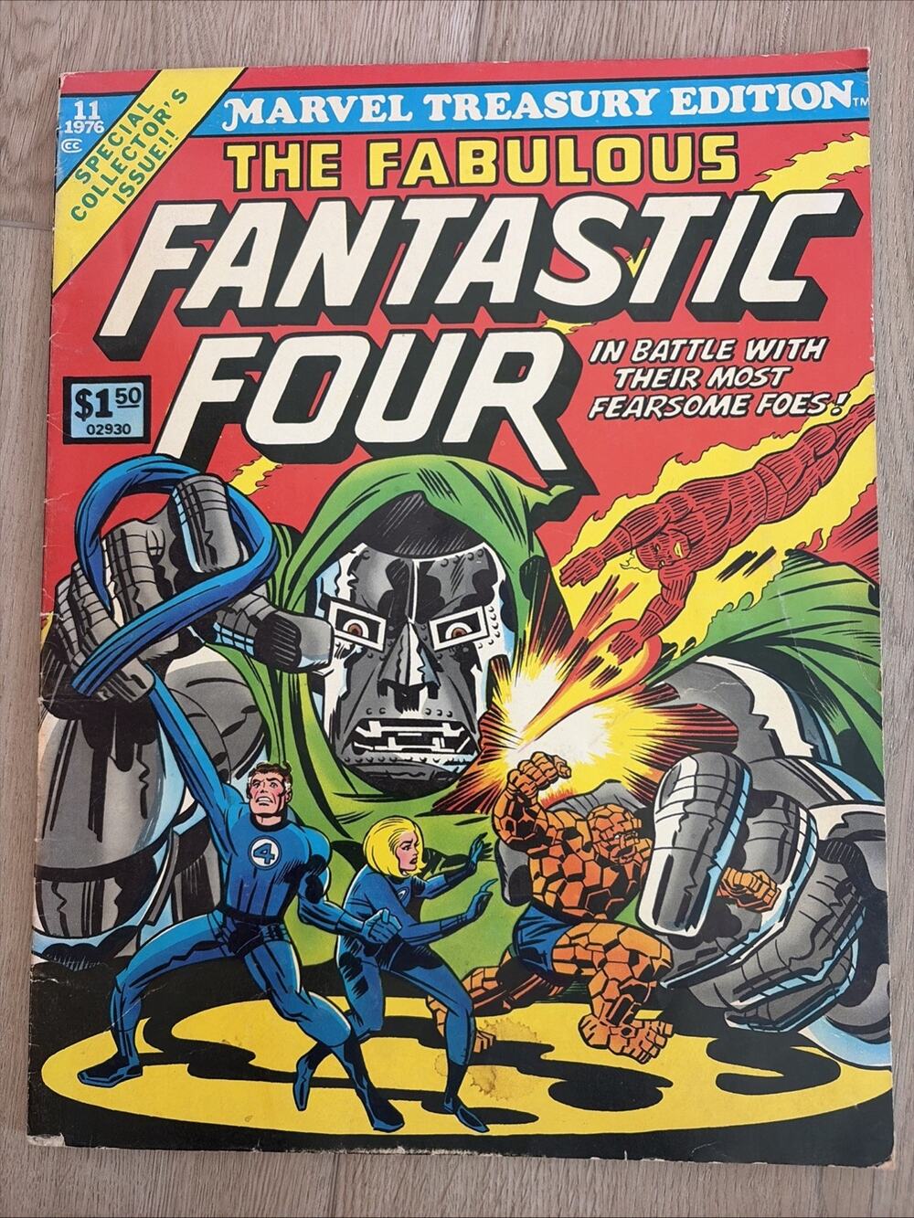 THE FABULOUS FANTASTIC FOUR #11 Marvel Treasury Edition Comic Book 1976 DOOM